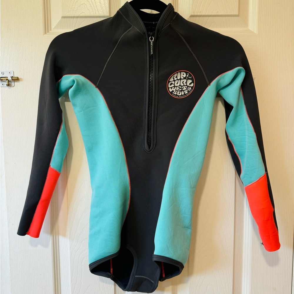 Women’s spring/ summer wetsuit rip curl wetsuit